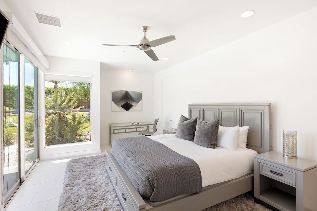 The Polo Villas by AvantStay  Modern Oasis Near Empire Polo Club 2